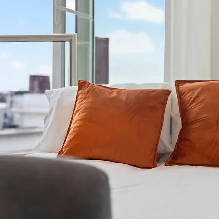 Apartment Luxury Rotunda With Free Voucher In New Street Birmingham