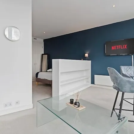 Apartment Luxury Rotunda With Free Voucher In New Street *